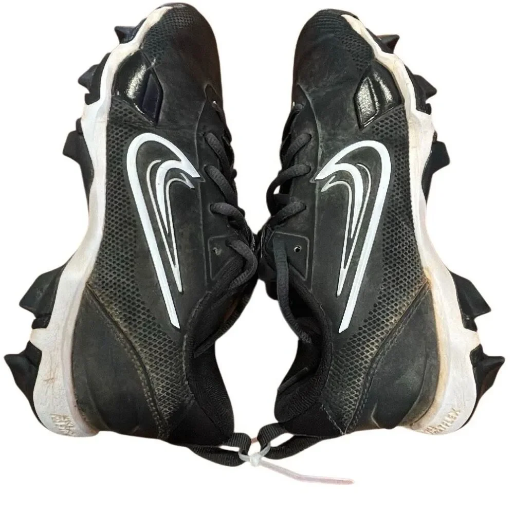 Nike Alpha Menace Football Cleats Black White Youth Size 4Y Molded Traction Shoe